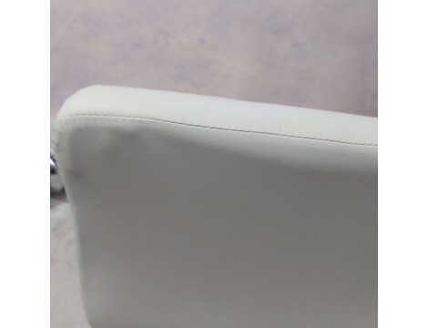 Krzesło barowe kosmetyczne fryzjerskie fotel z oparciem białe Outlet - 8