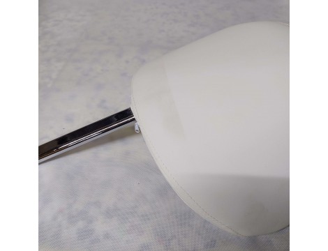 Taboret kosmetyczny siodło z oparciem stopniowy white Outlet - 4