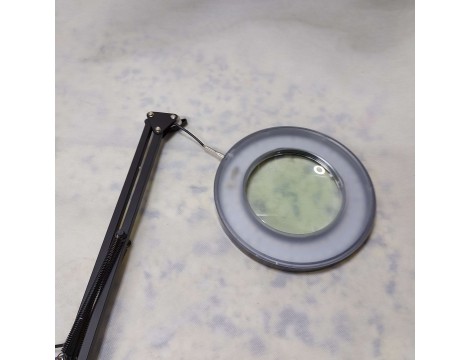 Lampa lupa kosmetyczna dermatologiczna przykręcana do biurka Outlet - 6